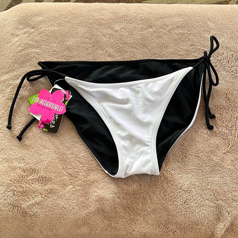 Smoothies by Gossip reversible V shaped swim bottoms
